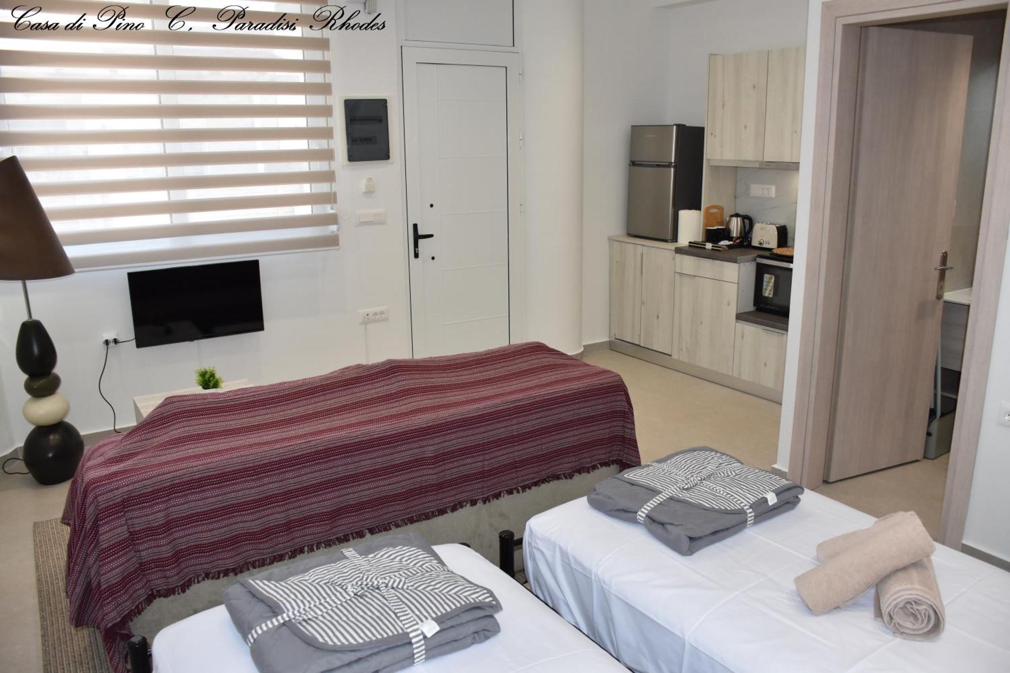 Casa Di Pino In Paradisi Square Near Airport Apartment *